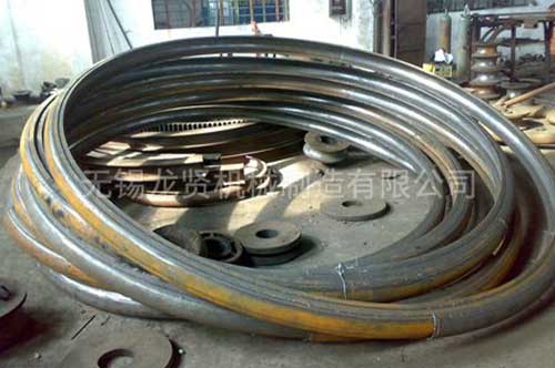 半圓管的特點(diǎn)是什么？