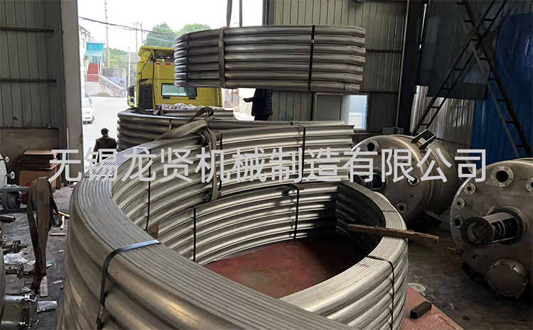 關(guān)系多樣的封頭盤管