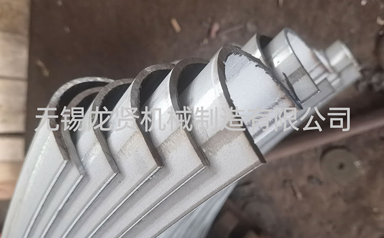 無(wú)錫碳鋼半圓管選哪家？龍賢：把 “半圓鋼” 做成 “放心管”，靠譜到不用挑！